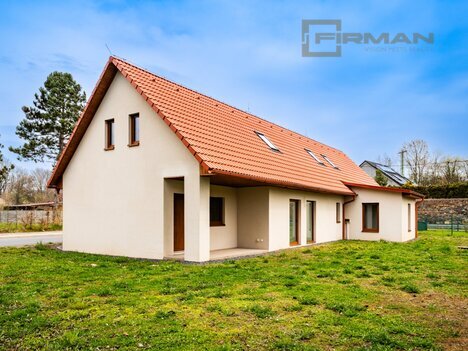 Rodinný dům po rekonstrukci s možností dokončení interiéru podle svého v obci Třebešice, Kutná Hora