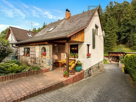 Prodej rodinného domu 5+kk, 200 m², pozemek 438 m² – Nespeky, Potočiny